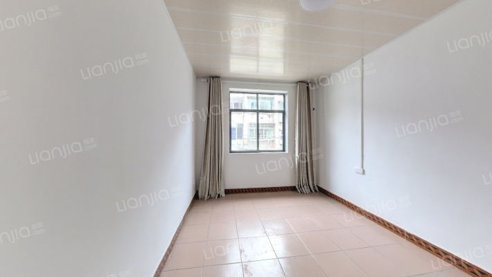 西山坡二手房实景图