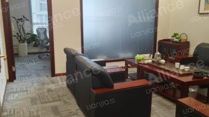 金苹果二手房实景图