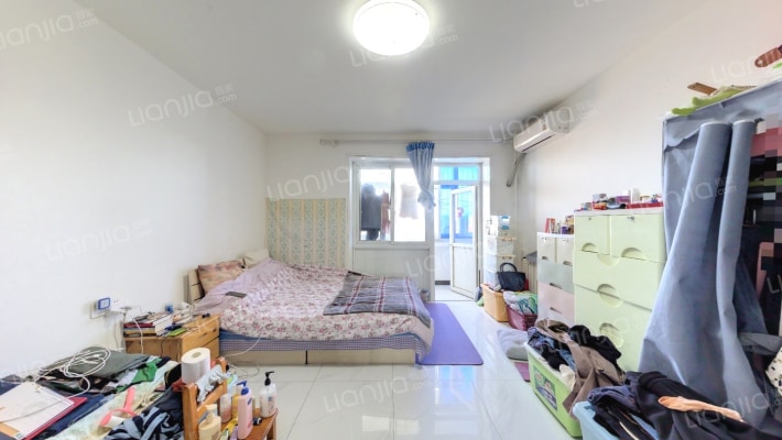 西顺城街甲27号院二手房实景图