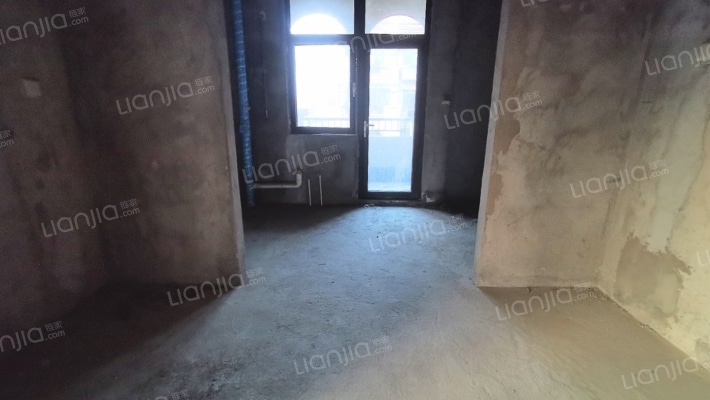 房子是A栋上叠，随时看房，小区环境优美。-厨房