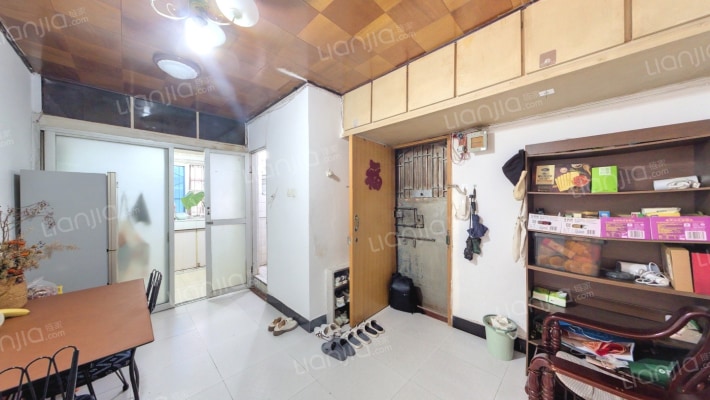 格致小区二手房实景图