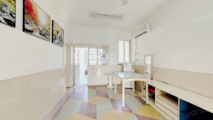 金北村五组粮贸楼二手房实景图