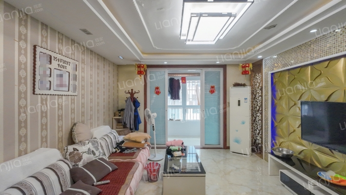 镇海村文馨苑小区二手房实景图