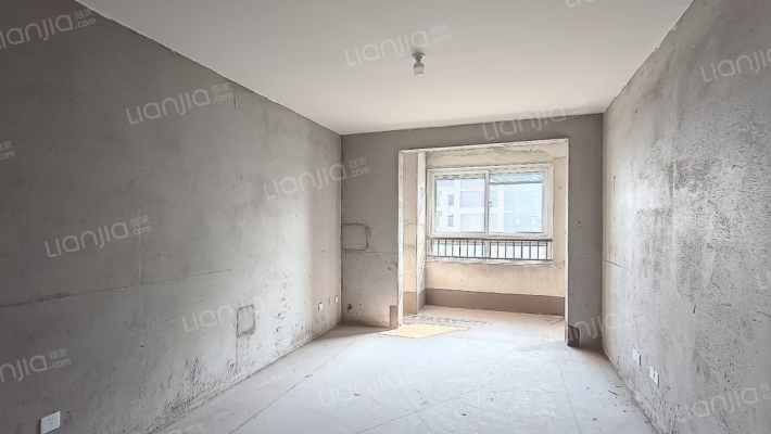 中昂博观二手房实景图