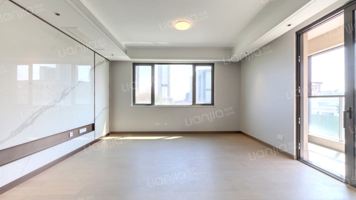 光谷创新天地4期二手房实景图