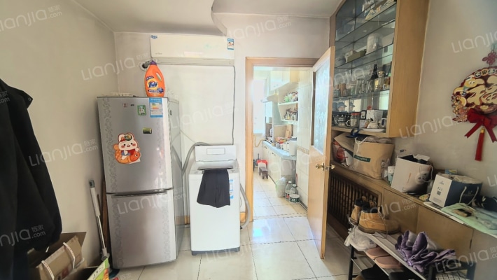 新安小区 2室1厅 东 西-餐厅