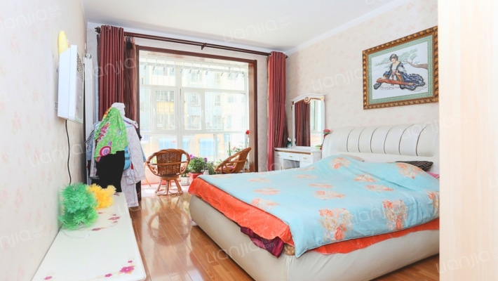 南海帝景苑二手房实景图