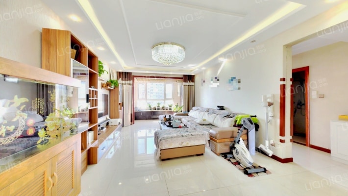 御湖盛苑二手房实景图