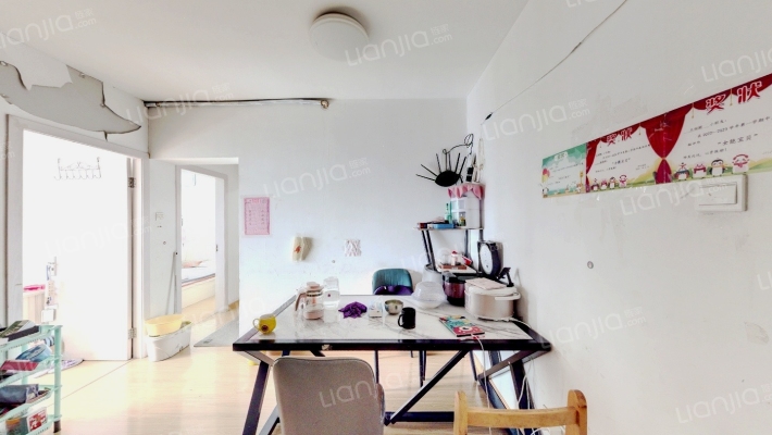 万商美寓二手房实景图