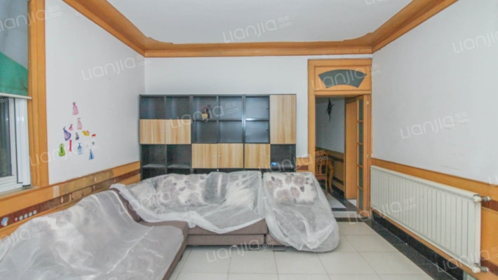 豆制品厂家属院二手房实景图