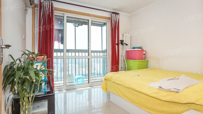 美域家园 精装修 朝南一居室 高楼层 采光好_北