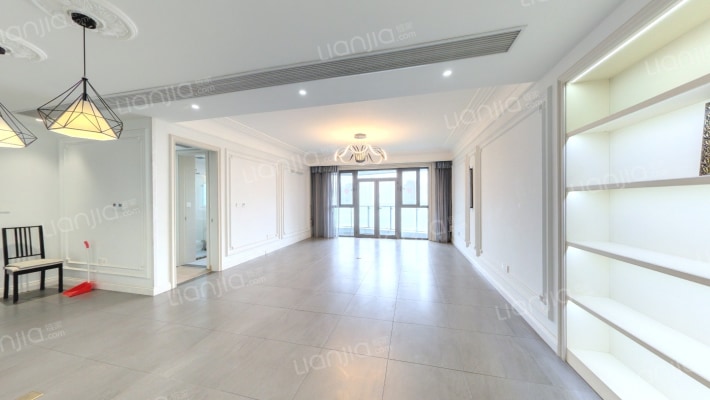 东方御府二手房实景图