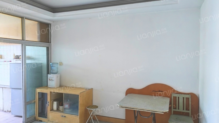 满五唯一，三阳开泰户型，集中供暖，-餐厅