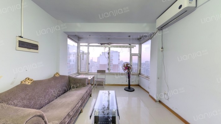 台北阳光小区二手房实景图