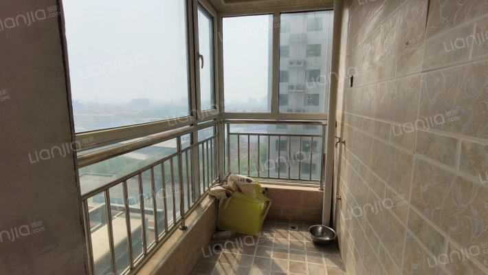 正规朝南一居 中间楼层 采光好 西丁 双塔区-阳台