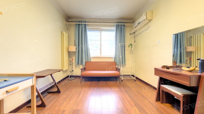 三源里南小街二手房实景图