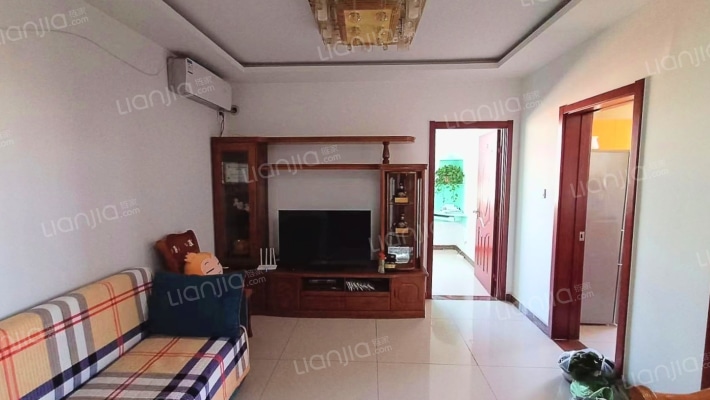 公园壹号  两居室  业主诚意出售-客厅