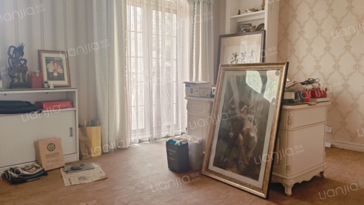 丹佛尔湾二手房实景图