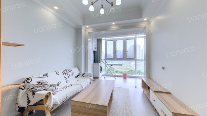 金轮星光名座二手房实景图