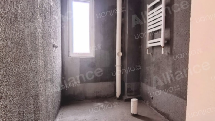 大社区，电梯洋房，一梯两户，惬意的生活。-卫生间B