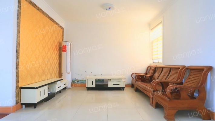 盐河东街6号二手房实景图