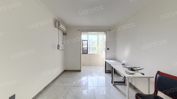 地材宿舍二手房实景图