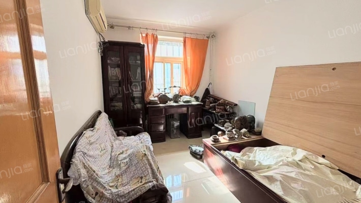 东安小区 3室2厅 南 北-卧室C