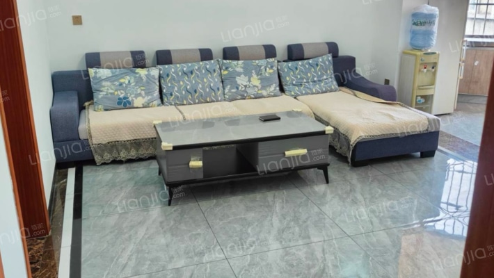 云南化工机械厂生活区二手房实景图