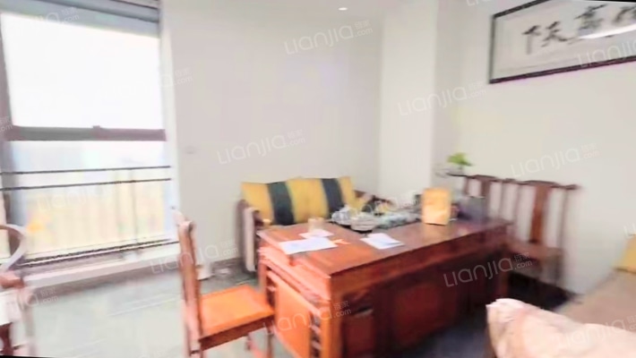 贵阳国际中心3号二手房实景图