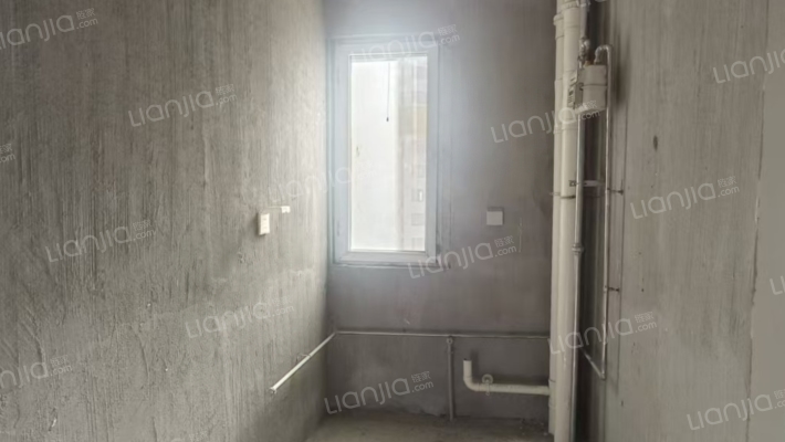 水岸花城 2室1厅 南-厨房