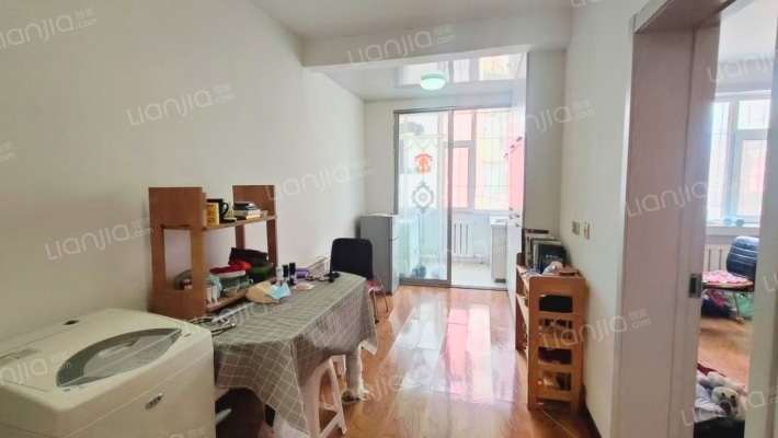 五中西小区二手房实景图