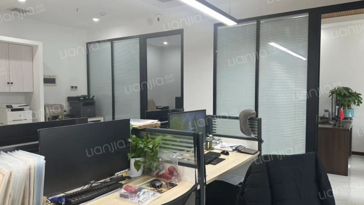 柏宁地王广场二手房实景图