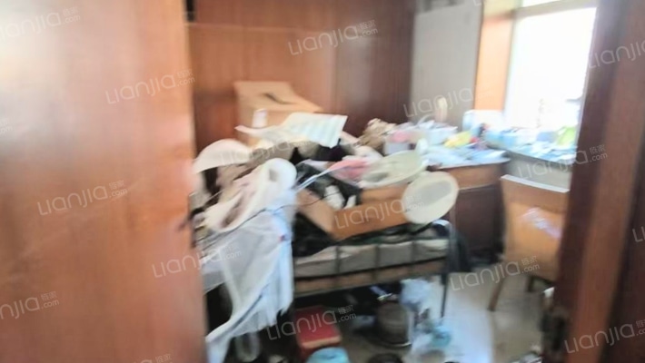 范阳路 矿山局南院 南北通透两居   低楼层-卧室A