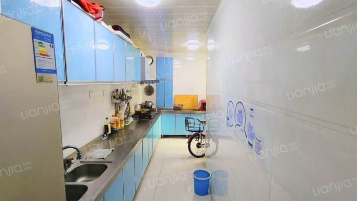 南向格局 楼层好 视野宽阔 适合居住-厨房