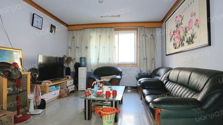 颖西新村二手房实景图