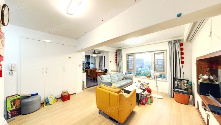 广播电台综合楼二手房实景图