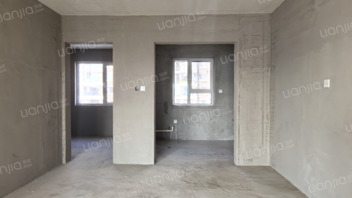 钻石商圈，集中供暖，电梯洋房，三室两厅双卫户型-餐厅