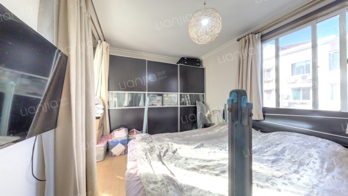 梅园四街坊二手房实景图