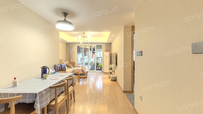 万科金域东方二手房实景图