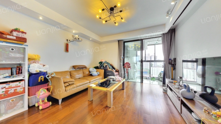 万科金色城品二手房实景图