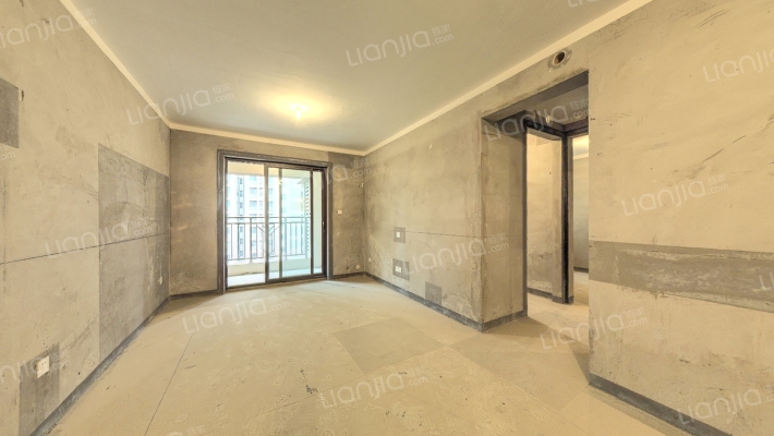 绿都澜湾椿园二手房实景图