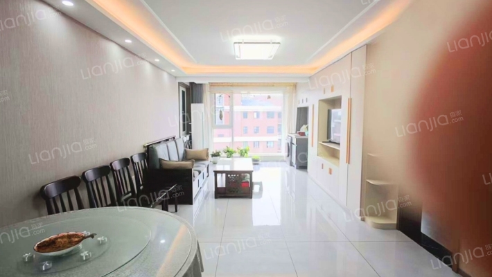 四季花园二手房实景图