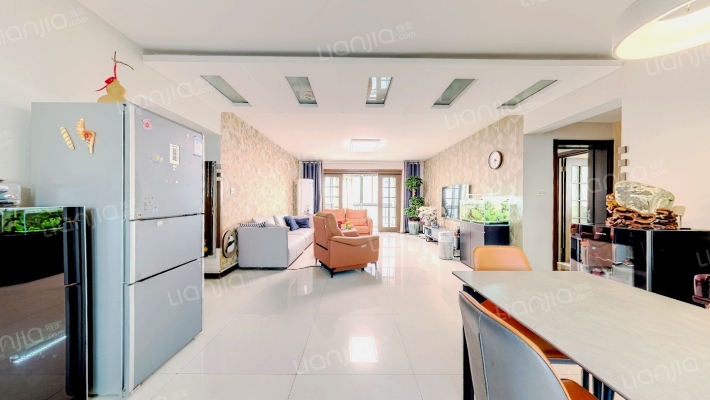 隆基花园二手房实景图