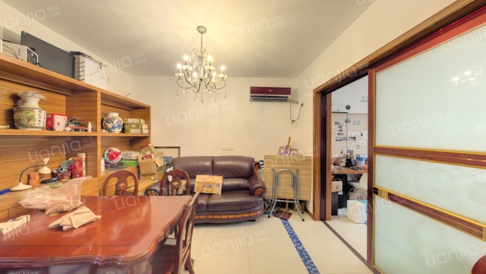 秀山新村小区二手房实景图