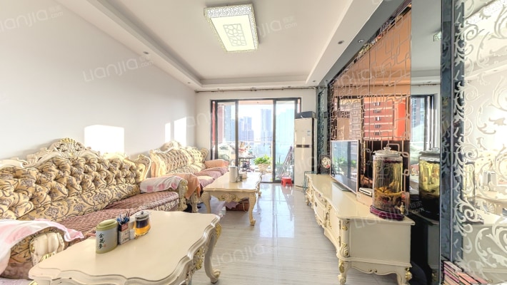 东部阳光花园二手房实景图