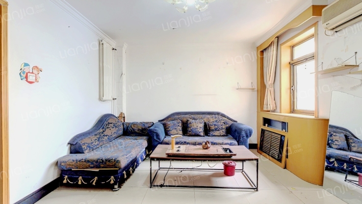 青春苑2院二手房实景图