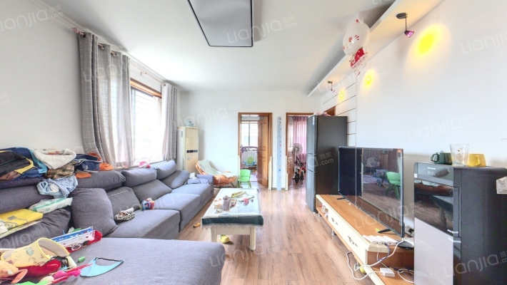 东江锦苑二手房实景图