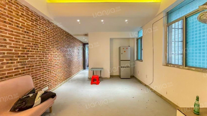 港门村一路三巷二手房实景图