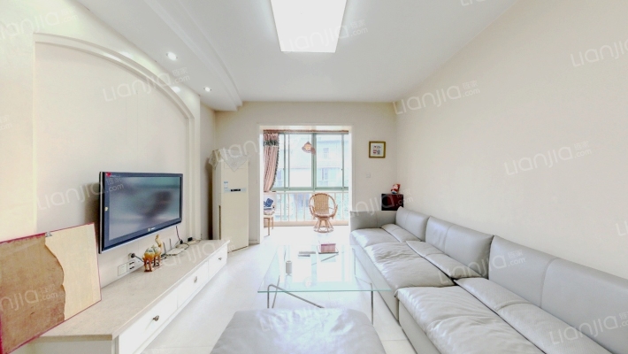 西区花园晨之曦二手房实景图