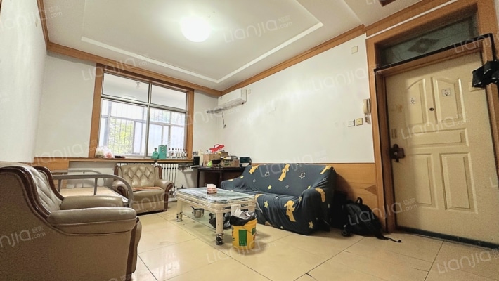 金鹰小区二手房实景图